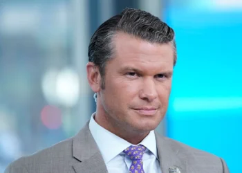 Pete Hegseth Height