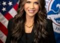 Kristi Noem Height