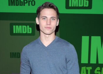 Tanner Buchanan Height